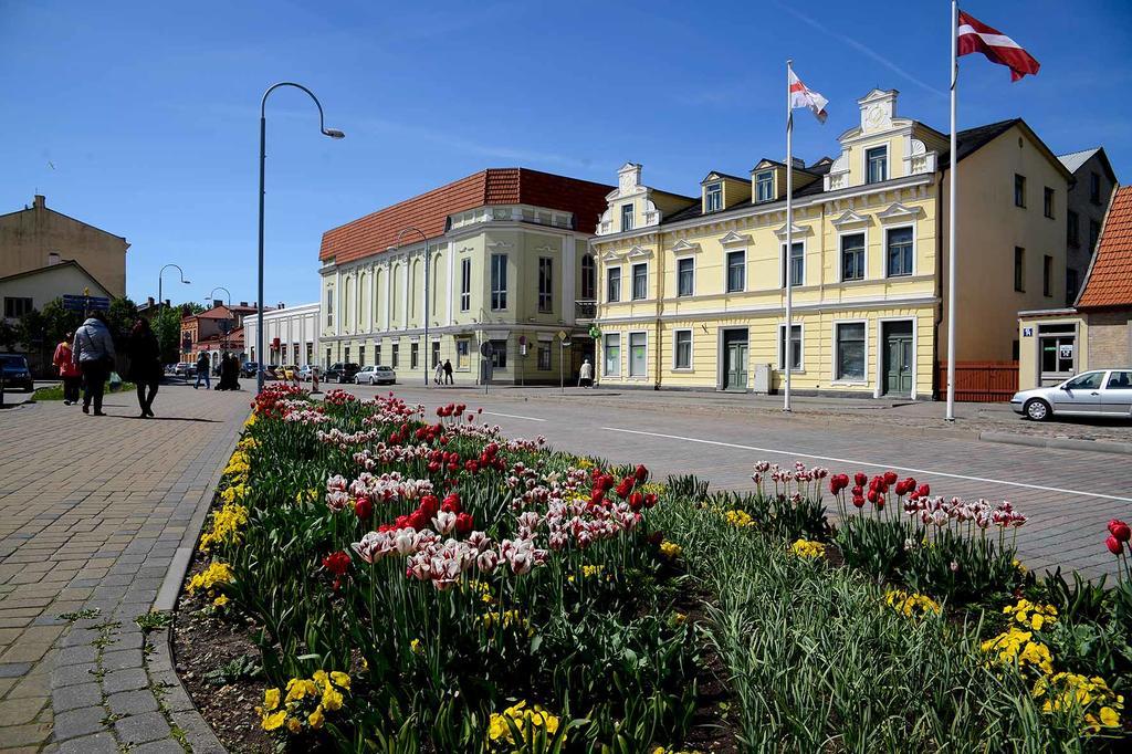 Brivdienu Maja Saulite Ventspils Exterior foto