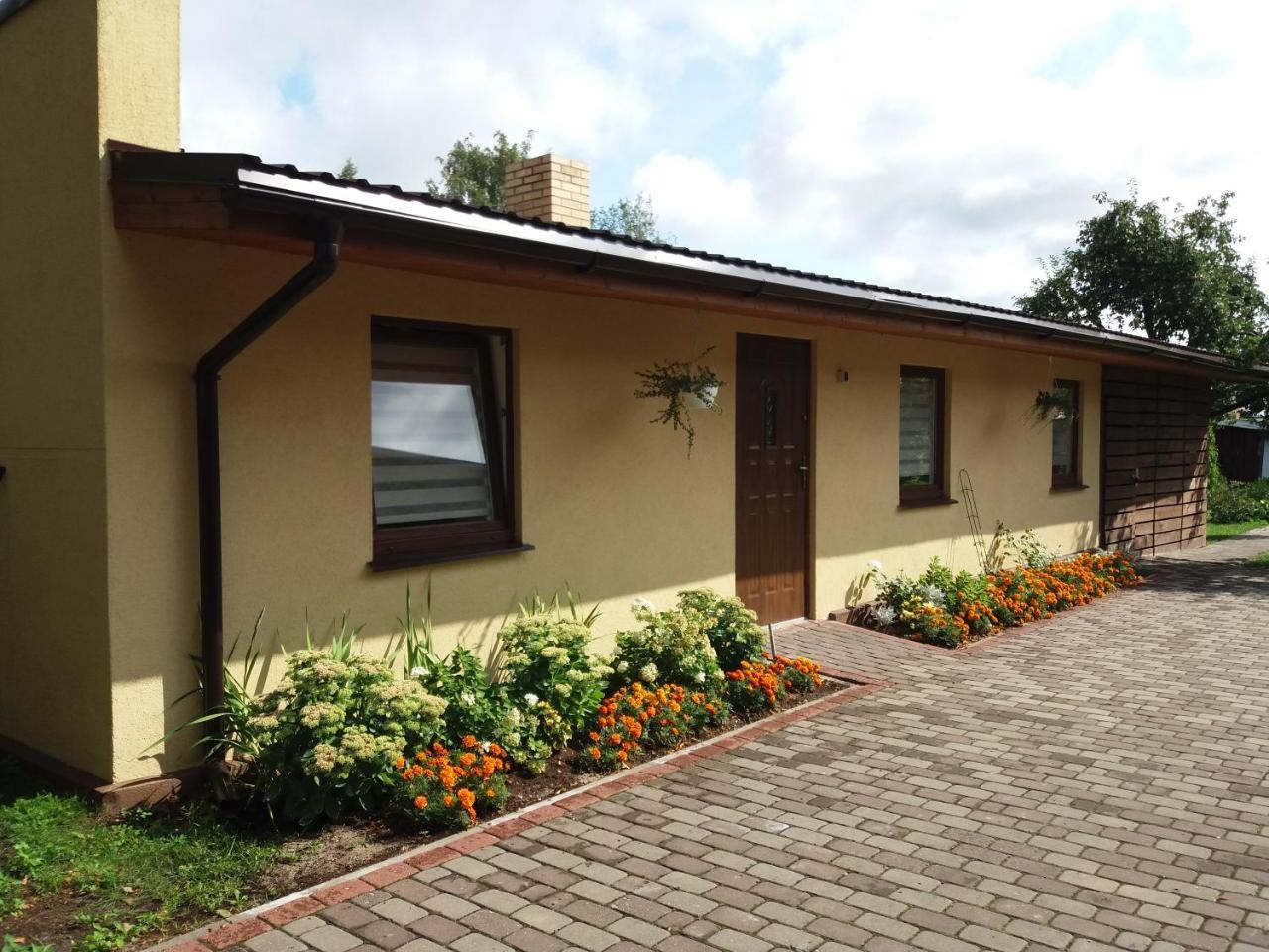 Brivdienu Maja Saulite Ventspils Exterior foto